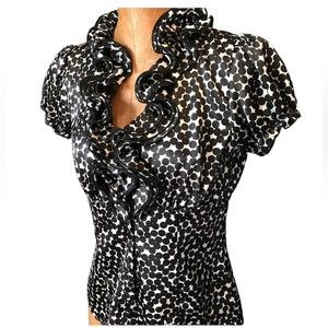 💚BCX ruffle front top